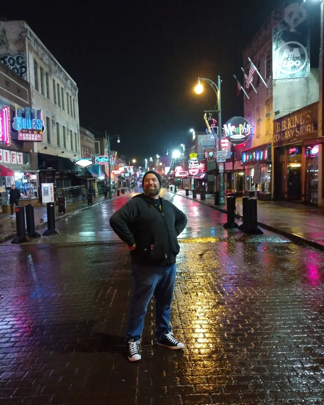 Coyote-Bill-on-Beale Street