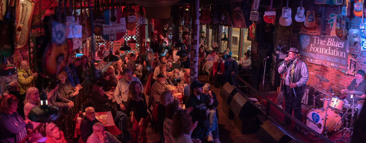 2019 IBC Brian Anderson performing on Beale Street