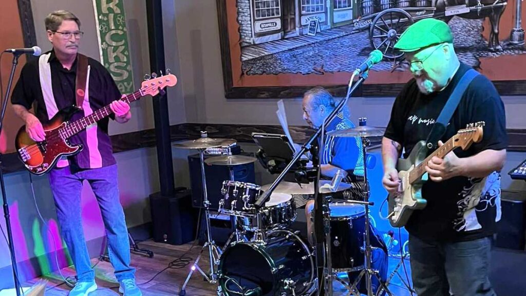 Nic Olas Band